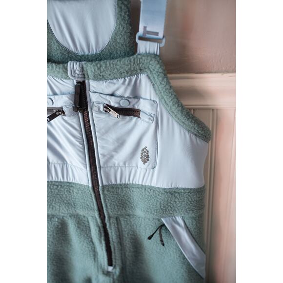 Free People Hit The Slopes Overalls Small NWT - Picture 4 of 7